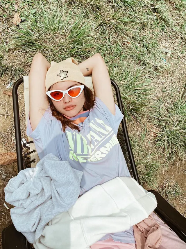 Agatha Valerie (https://www.instagram.com/p/CDv6v5gHLGJ/)