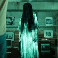 Benarkah hantu itu ada? Kenapa kamu bisa lihat hantu? Rasa penasaran orang mendorong para ahli untuk melakukan penelitian soal ini. 