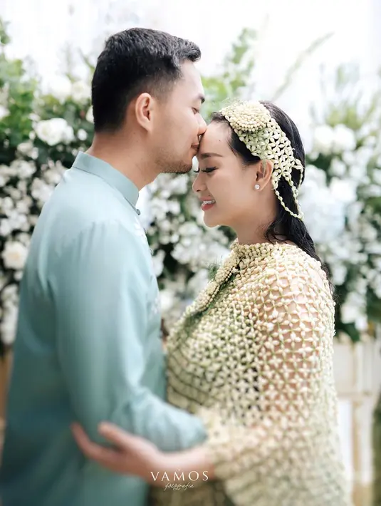 Zaskia Gotik 7 Bulanan (Instagram/zaskia_gotix)