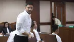 Mantan aktor Muhammad Ammar Akbar alias Ammar Zoni kembali hadir dalam persidangan dalam kasus dugaan peredaran narkoba di dalam Rumah Tahanan (Rutan) di Pengadilan Negeri Jakarta Pusat, Jakarta, Kamis (29/1/2026). Sidang kasus dugaan peredaran narkoba di dalam Rumah Tahanan (Rutan) dengan terdakwa Muhammad Ammar Akbar alias Ammar Zoni kembali digelar. (Kapanlagi.com/Budy Santoso)
