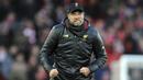 Pelatih Liverpool, Juergen Klopp, saat melawan AFC Bournemouth pada laga Premier League di Stadion Anfield, Sabtu (9/2). Liverpool menang 3-0 atas AFC Bournemouth. (AP/Rui Vieira)