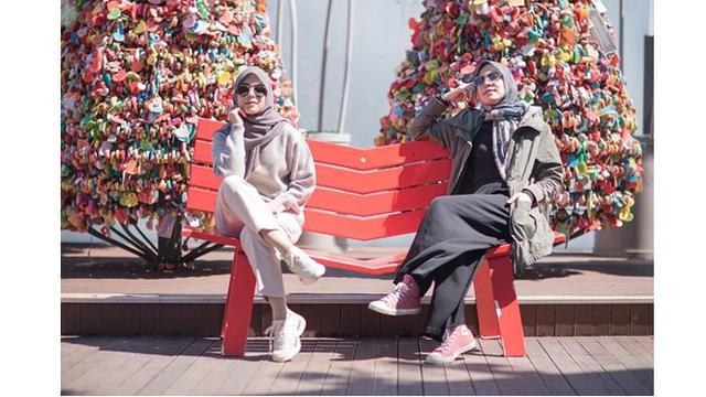 Berkunjung ke Namsan Tower mungkin adalah hal wajib saat berada di Korea Selatan.