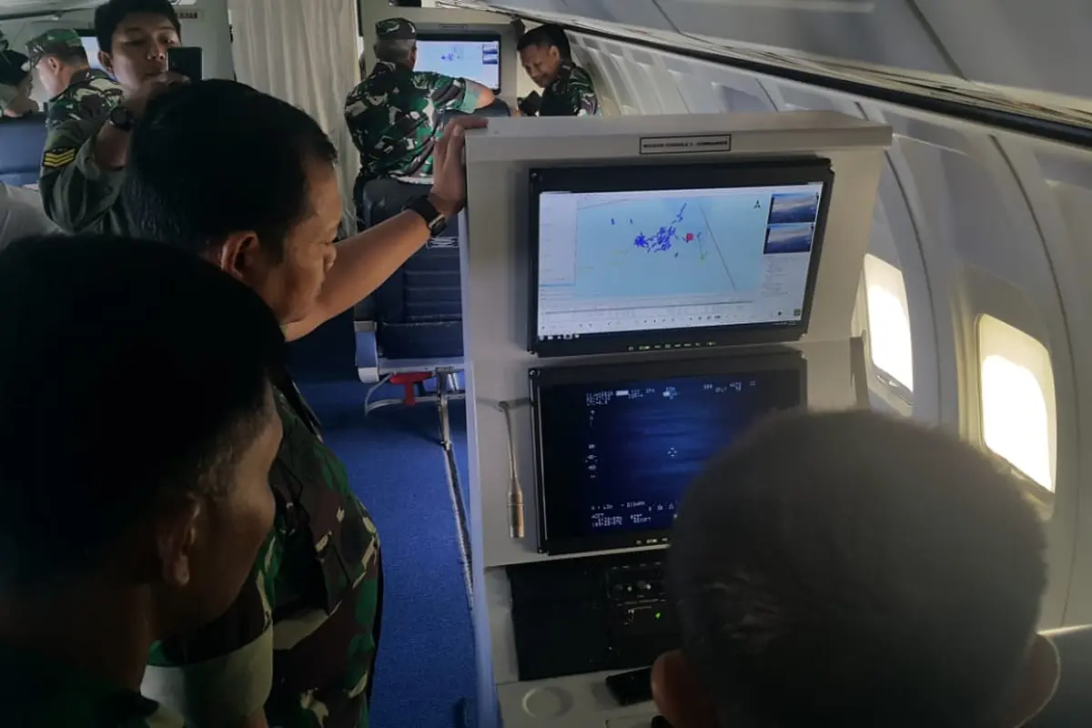 KRI usir kapal nelayan asing yang ada di Natuna