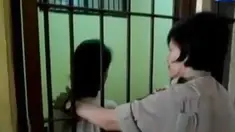 Polisi masih memeriksa kondisi kejiwaan ibu bocah yang tewas, hingga kondisi mengenaskan korban longsor di Bukit Pungut. 