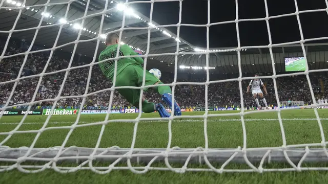 lucas chevalier psg super cup