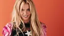 Pertemuan Britney dan Sam pertama kali berawal dari membicarakan sushi dan kemudian keduanya pergi tempat makan sushi. Setelah itu keduanya menjadi lebih dekat dan saling mencari tahu kegemaran masing-masing. (Instagram/britneyspears)