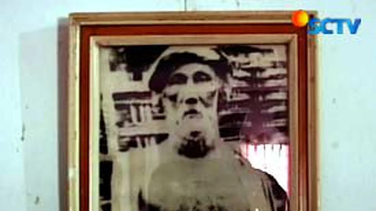 081118apahlawan.jpg