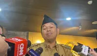 Gubernur Jawa Barat Dedi Mulyadi di Kompleks Parlemen, Senayan, Jakarta, Selasa (29/4) (Muhammad Genantan Saputra/Merdeka.com)