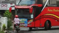 Kumpulan Emak-Emak Gegabah Menantang Pengguna Jalan Lain