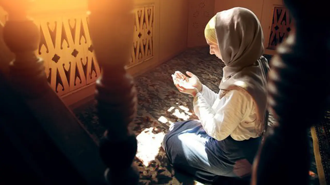 Meraih kemuliaan lailatul qadar./Copyright shutterstock.com