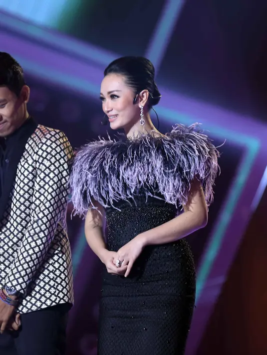 Perubahan paling dirasa Cemen, banyak orang yang bertanya kapan dirinya kembali open mic menampilkan materi-materinya yang lebih menggelitik. (Nurwahyunan/Bintang.com)