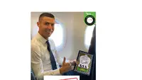 Deretan Foto Hoaks Tokoh Publik Sedang Baca Buku, dari Politisi hingga Ronaldo