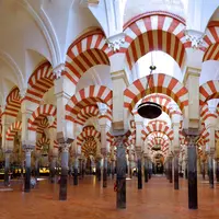Mezquita, Cordona, Spanyol. (eropa.panduanwisata.id)