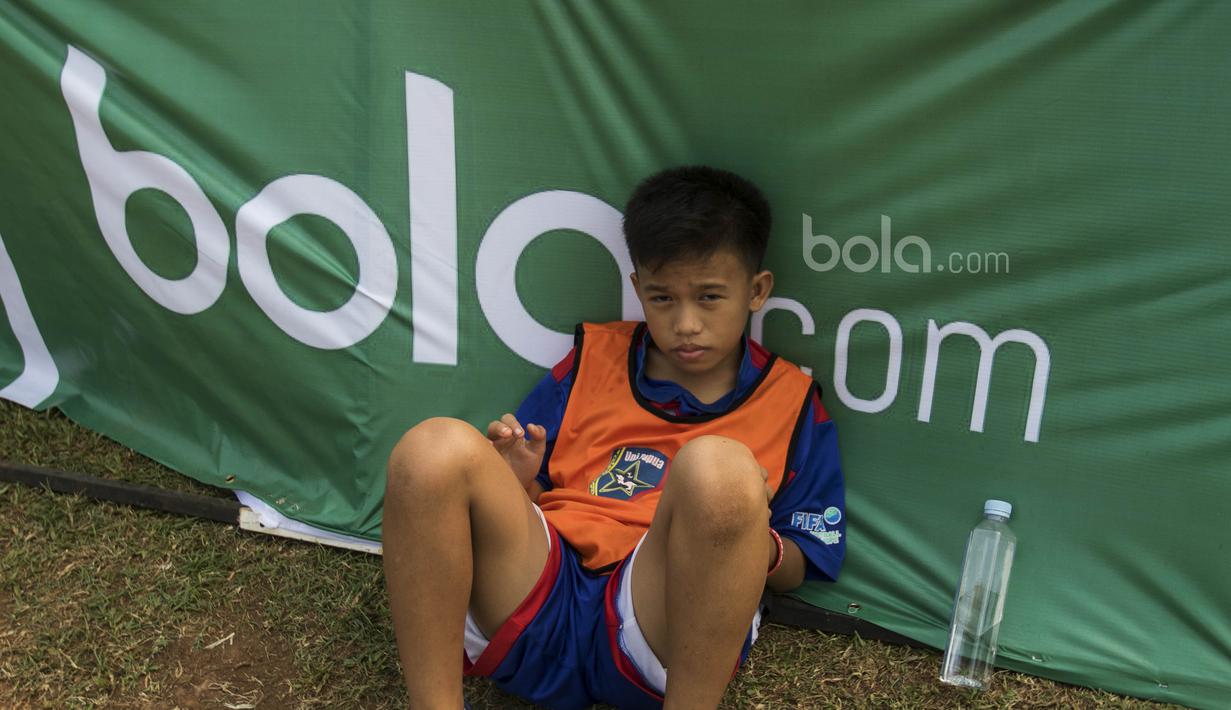 Bola.com menjadi salah satu sponsor dari acara Football For Peace yang diprakarsai oleh Uni Papua tersebut. (Bola.com/Vitalis Yogi Trisna)