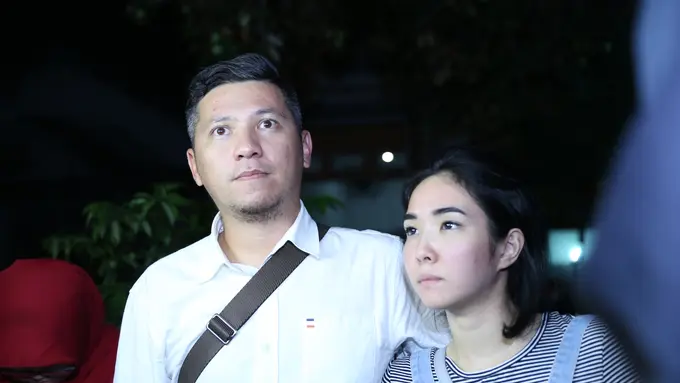 [Bintang] Gisel dan Gading