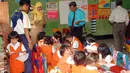 Citizen6, Subang: Tim yang diketuai Eko Waluyo disambut Kepala Sekolah TK Angkasa Lilis Nina, Ny. Heraldy Dumex Dharma selaku Ketua Yayasan Ardhya Garini cabang Lanud Suryadarma sebagai pengelola TK Angkasa  dan staf terkait. (Pengirim: Dodo)