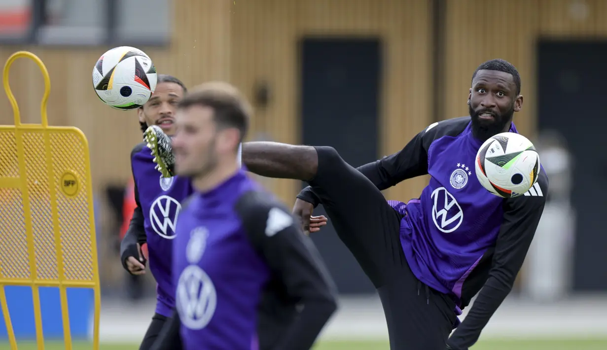 Laga Jerman vs Skotlandia dalam jadwal Euro 2024 berlangsung di Stadion Allianz Arena pada Sabtu (15/6) dini hari WIB.  (Christian Charisius/dpa via AP)