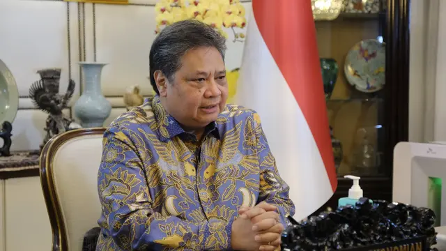 Menteri Koordinator Bidang Perekonomian Airlangga Hartarto dalam Musyawarah Perencanaan Pembangunan Pemerintah Daerah Provinsi Jawa Barat (Musrenbang) Tahun 2023 untuk Penyusunan RKPD Tahun 2024 pada hari Selasa (21/3/2023). (Dok Kemenko Perekonomian)