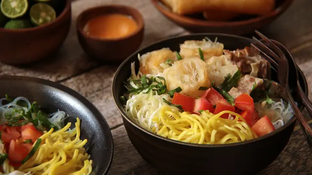 Resep soto mie bogor kuah bening