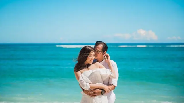 Sammy Simorangkir dan Viviane Tjeuw