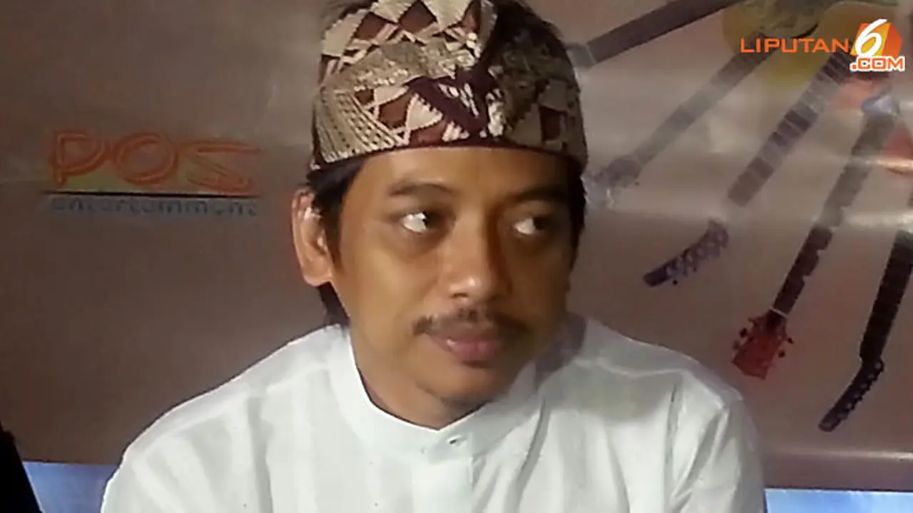 dewa-budjana-130830c.jpg