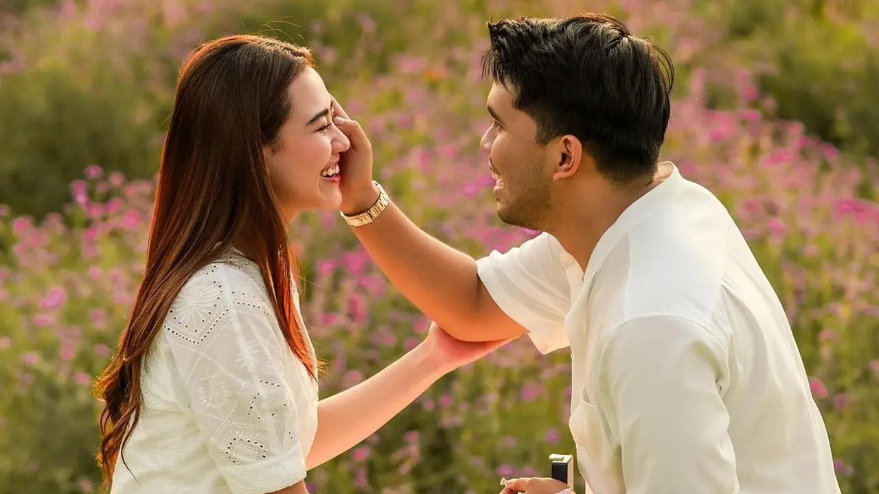 Thariq Halilintar dan Aaliyah Massaid. (Foto: Dok. Instagram @thariqhalilintar)