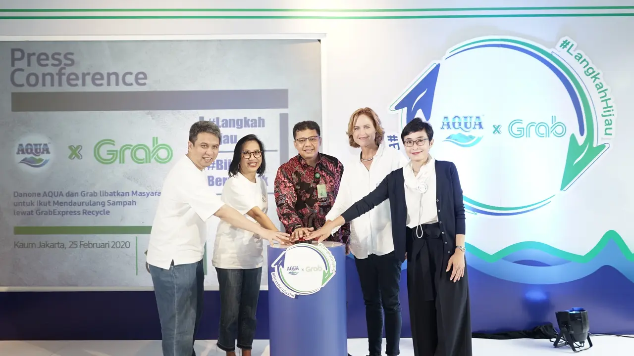 Danone Aqua X Grab