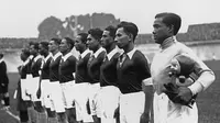 Timnas Indonesia dengan sebutan Hindia Belanda saat Piala Dunia 1938 di Prancis. (AFC)