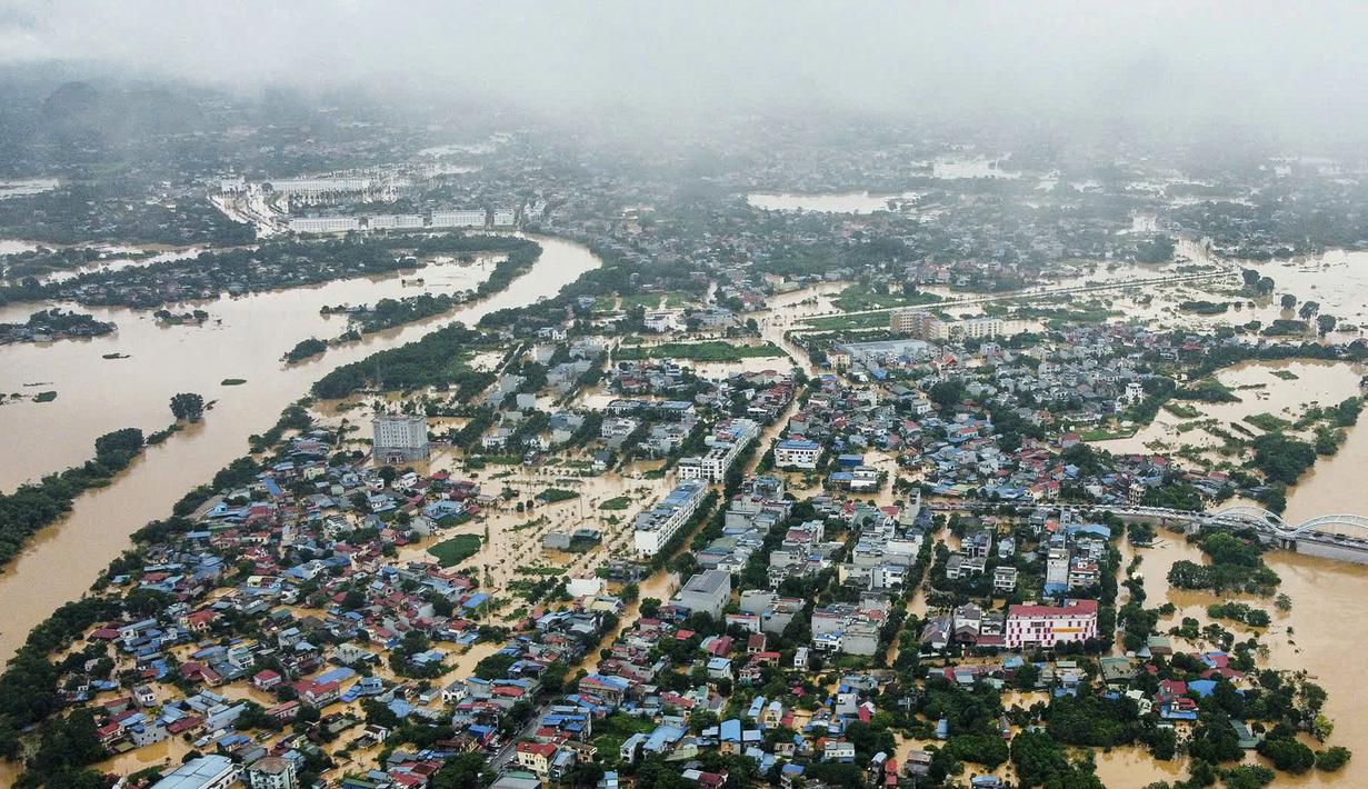Topan Yagi yang menerjang Vietnam bagian utara mengakibatkan sejumlah bencana. (Xuan Quang/AFP)