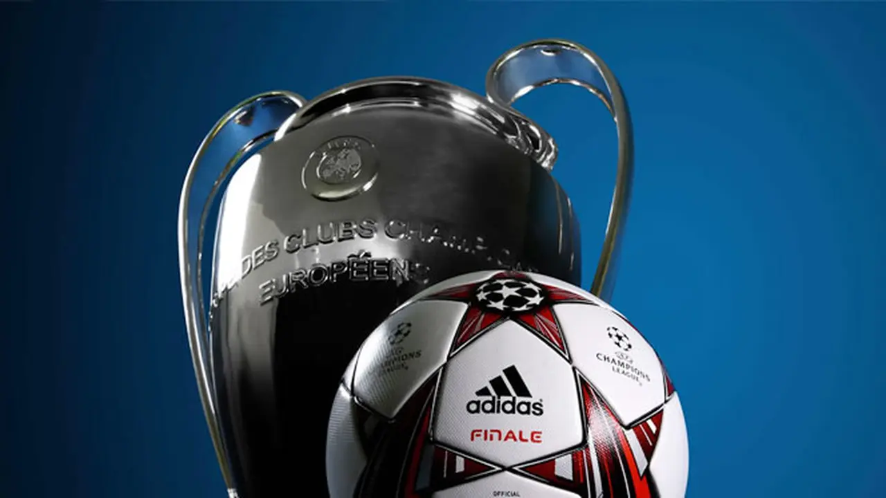 champions-131126c.jpg