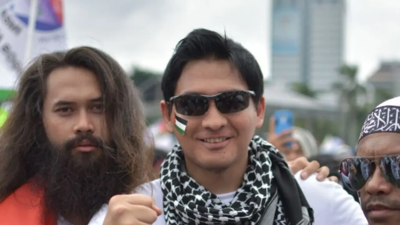 Lucky Hakim mengkritik sikap Presiden Amerika Serikat, Donald Trump, yang mengakui Yerusalem sebagai ibu kota Israel.
