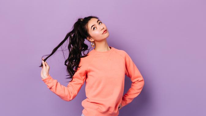 Tips untuk Membuat Rambut  Bergelombangmu Tahan  Lama  