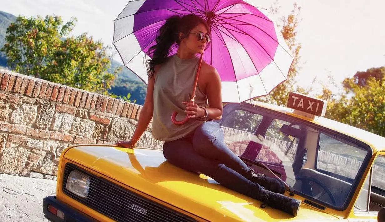 Priyanka Chopra mengaku sangat kesal ketika mengetahui kenyataan itu. Menurutnya seorang aktris harus dilihat dari kemampuannya, bukan dari fisiknya saja. (Foto: instagram.com/priyankachopra)