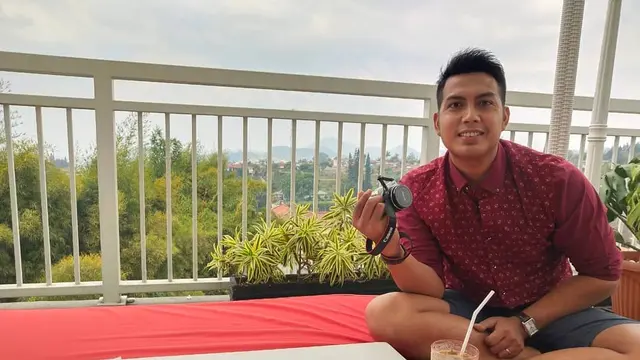 6 Potret Terbaru Mumu Satpam Teman Dekat Jupe, Kini Jadi PNS