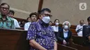 Mantan pejabat Mahkamah Agung (MA) Zarof Ricar menjalani sidang perdana dalam kasus suap hakim pembebas Gregorius Ronald Tannur. (Liputan6.com/Angga Yuniar)