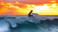 60 Surfing Quotes That Will Inspire You to Ride the Wave