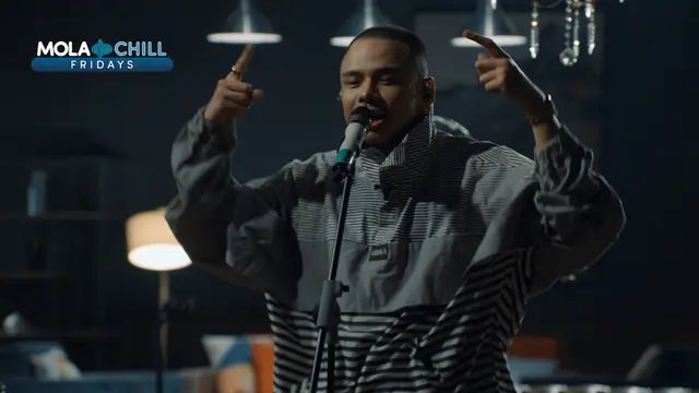 Teza Sumendra Bawakan 6 Lagu di Mola Chill Fridays