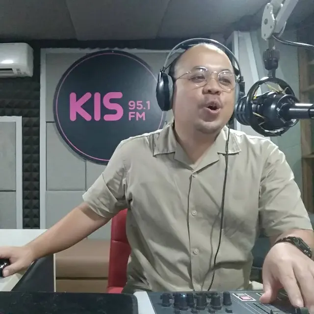 Lama Vakum, Ini 7 Potret Terbaru Sogi Indra Dhuaja 'Extravaganza'