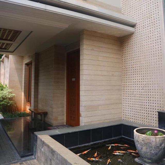 10 Potret Mewah Rumah Sarita Abdul Mukti Yang Dijual Seharga Rp 50 Miliar Showbiz Liputan6 Com