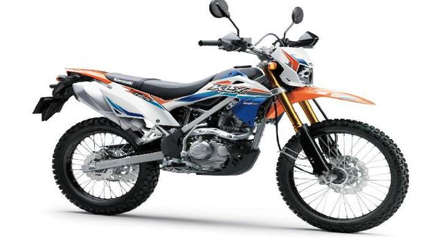 Gambar Orang Pacaran Naik Klx