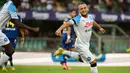 Napoli selalu mengandalkan Stanislav Lobotka sebagai pemain gelandang mereka. Sempat kesulitan bersaing sejak didatangkan pada 2020 lalu, ia secara bertahap mampu meningkatkan kualitasnya dan dipercaya di pos utama. Pada musim ini, Lobotka telah membuat 11 penampilan dengan mencetak 1 gol dan 1 assist. (AFP/Miguel Medina)