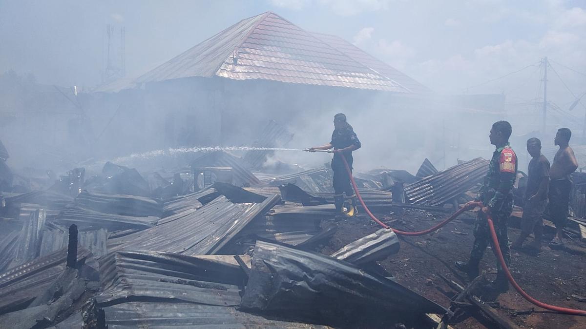 Perbuatan Ceroboh Warga Manado Saat Goreng Tahu Sebabkan 14 Rumah Hangus Terbakar