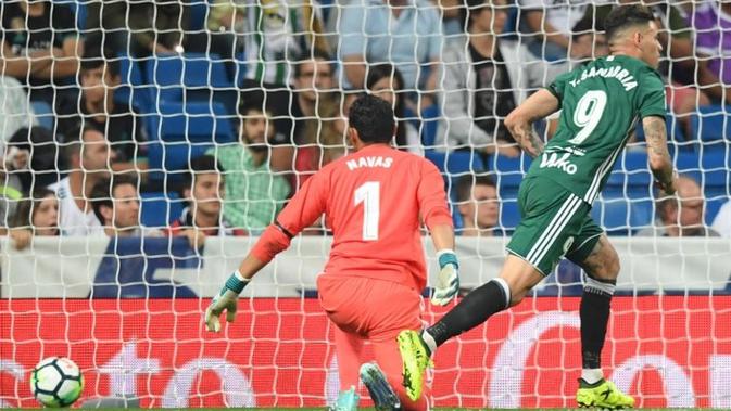 Aroma Barcelona Saat Real Madrid Takluk Di Santiago Bernabeu Spanyol Bola Com