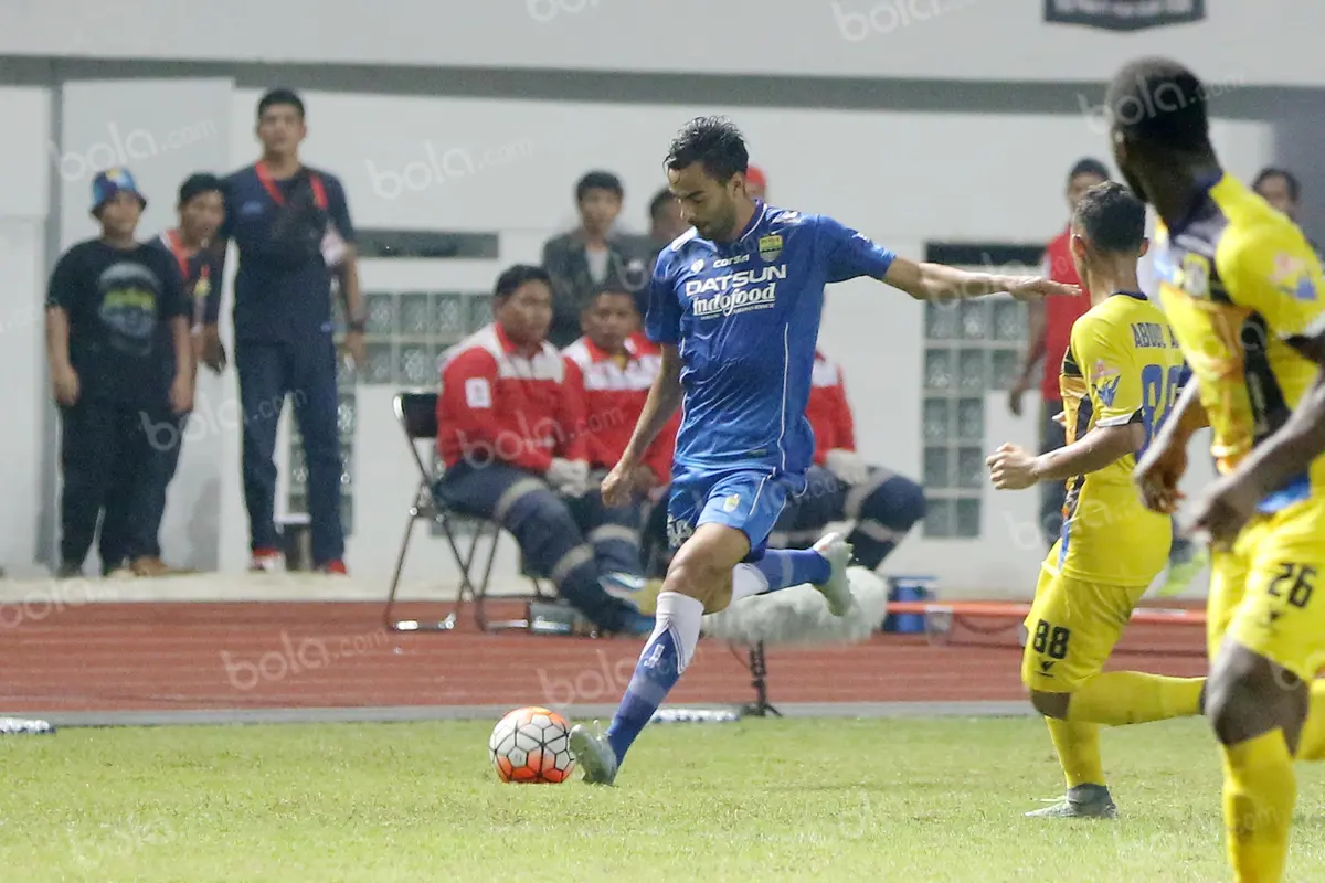 Marcos Flores, Persib Bandung, Bola.com