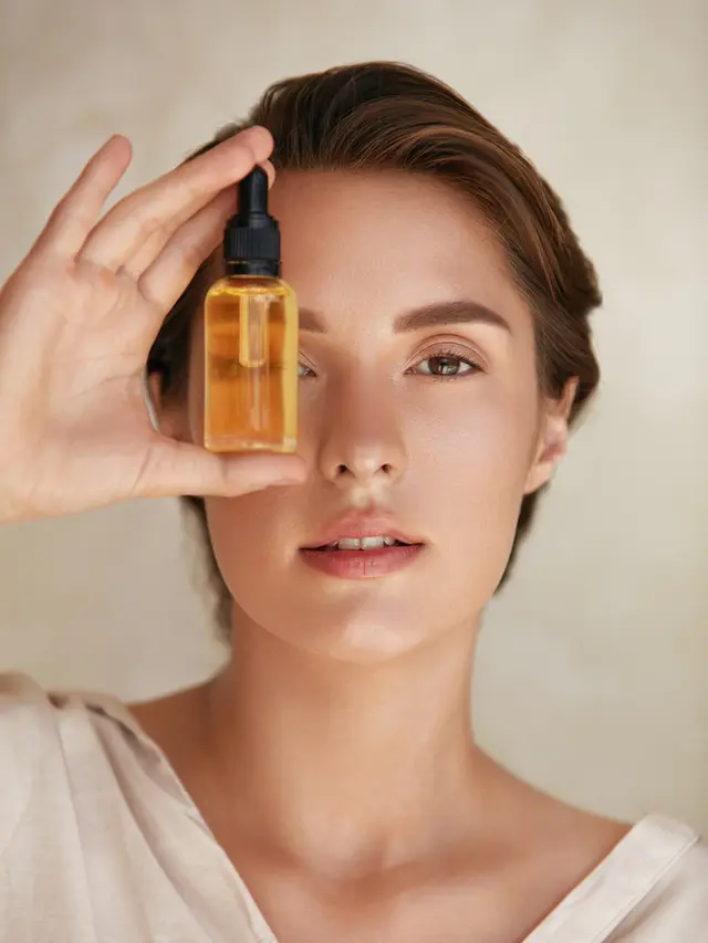 ilustrasi manfaat minyak zaitun/ puhhha/shutterstock