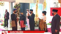 Presiden Jokowi datang ke Gedung MPR/DPR menghadiri sidang tahunan MPR, Senin (16/8/2021). (dok)