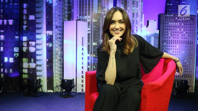 Gara Gara Ini Warganet Baru Tahu Sara Wijayanto Dan Adinia Wirasti Bersaudara Showbiz Liputan6 Com