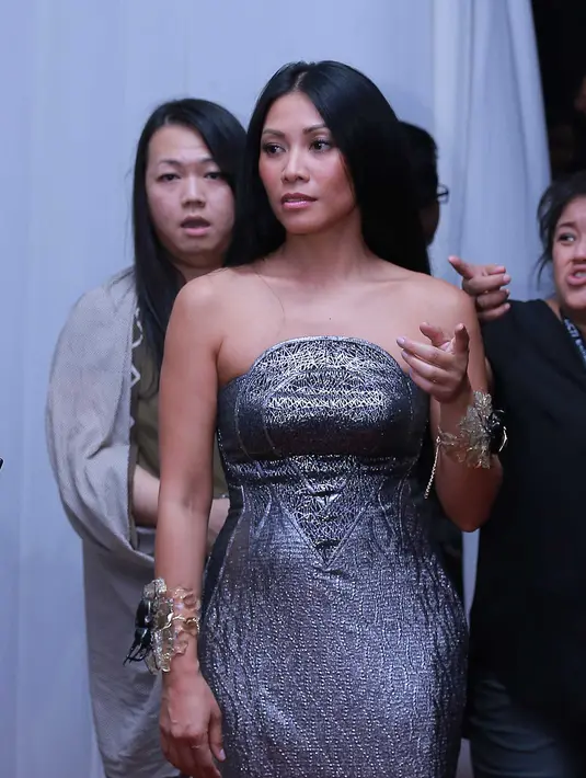 Walau telah beridentitas Perancis, baginya antara Indonesia dan Perancis adalah kasih sayang antara anak kepada orangtuanya. (Galih W. Satria/Bintang.com)