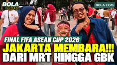 Antusiasme suporter Timnas Indonesia membara jelang final FIFA ASEAN Cup 2026 melawan Thailand di Stadion Utama Gelora Bung Karno, Jakarta, Senin (5/10/2026). Para pendukung Garuda berdatangan dari berbagai titik transportasi publik, termasuk MRT, me...