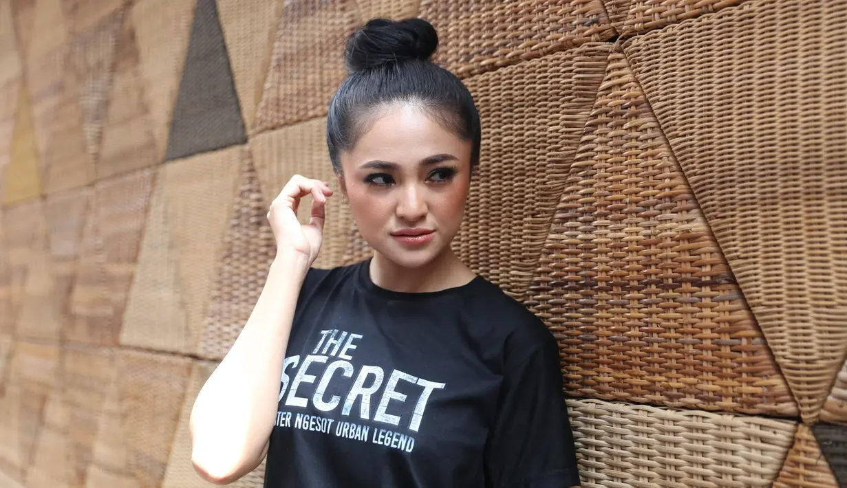 Ini pengalaman pertama bagi Marshanda bermain dalam genre horor. Sebuah pengalaman baru dirasakan Chacha bermain dalam genre horor. Excited dan tertantang bergitulah kesan Chacha. (Nurwahyunan/Bintang.com)